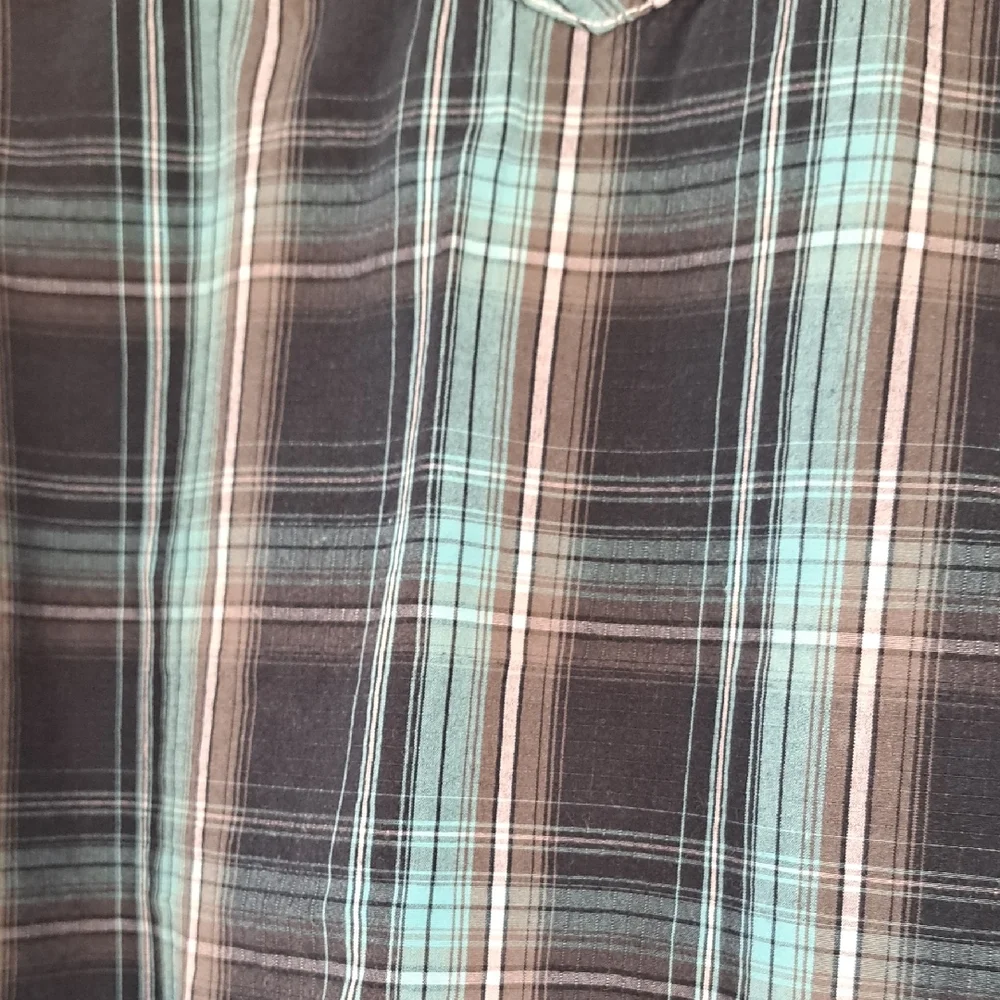 BKE Men's Teal and Black Plaid Button Down Shirt.  Size Large. - Picture 10 of 13